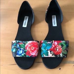 Floral print Steve Madden sandals